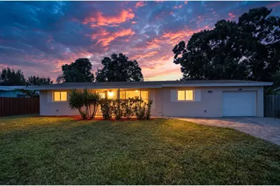 1956 SW 1st Place SW, Vero Beach, FL 32962 - Photo 1