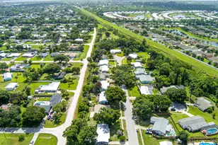 1956 SW 1st Pl SW, Vero Beach, FL 32962 - Photo 46