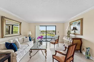 7076 Huntington Ln, Delray Beach, FL 33446 - Photo 8