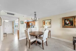 7076 Huntington Ln, Delray Beach, FL 33446 - Photo 6
