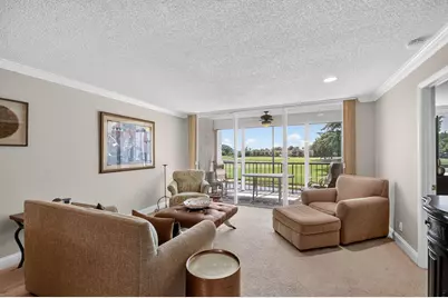4539 Luxemburg Court #205, Lake Worth, FL 33467 - Photo 4