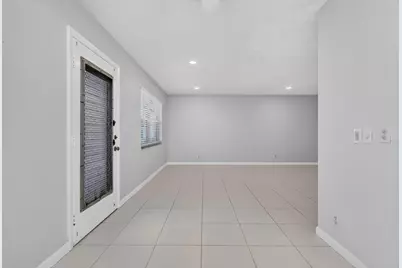 40 Burgundy A, Delray Beach, FL 33484 - Photo 10