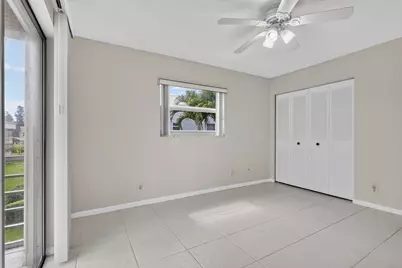 40 Burgundy A, Delray Beach, FL 33484 - Photo 24