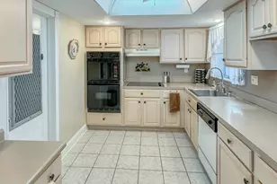 121 NW 31st Ct, Pompano Beach, FL 33064 - Photo 10