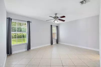 8821 Lake Park Circle N, Davie, FL 33328 - Photo 22