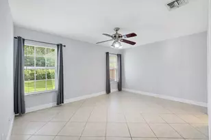 8821 Lake Park Cir N, Davie, FL 33328 - Photo 22