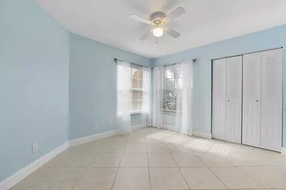 8821 Lake Park Circle N, Davie, FL 33328 - Photo 28