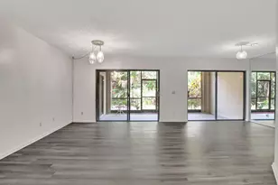 5640 Coach House Cir, Boca Raton, FL 33486 - Photo 6