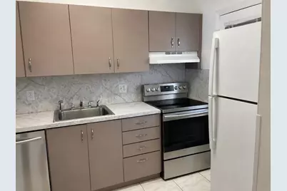 5501 NW 2nd Avenue #313, Boca Raton, FL 33487 - Photo 6