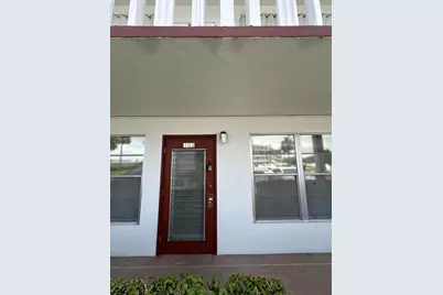103 Greenbrier C, West Palm Beach, FL 33417 - Photo 1