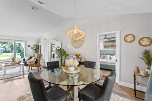 5071 Whitewood Way, Lake Worth, FL 33467 - Photo 10