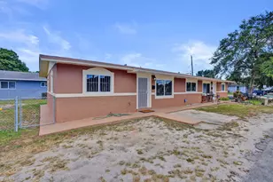 2147 NW 100th St, Miami, FL 33147 - Photo 2
