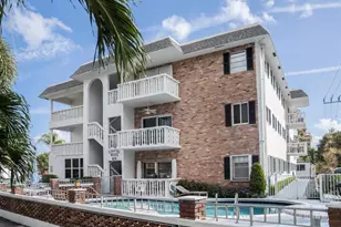 424 N Riverside Dr, Pompano Beach, FL 33062 - Photo 1