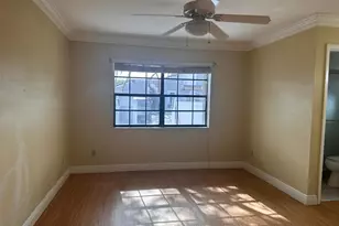 11673 NW 11th St, Pembroke Pines, FL 33026 - Photo 8