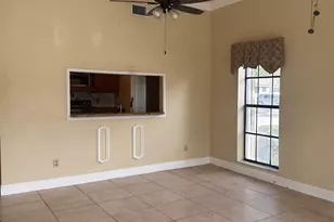 11673 NW 11th St, Pembroke Pines, FL 33026 - Photo 14