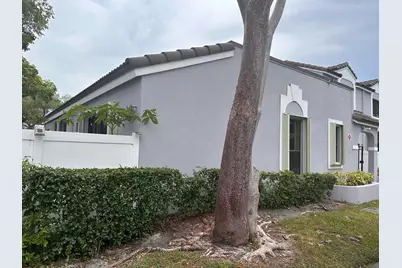 11673 NW 11th Street, Pembroke Pines, FL 33026 - Photo 2