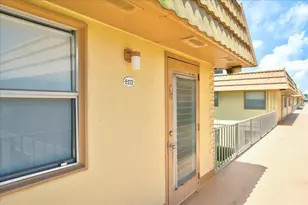 222 Saxony E, Delray Beach, FL 33446 - Photo 16