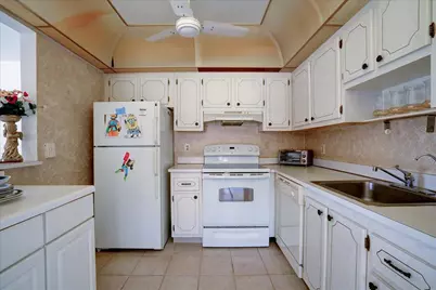 222 Saxony E #222, Delray Beach, FL 33446 - Photo 8