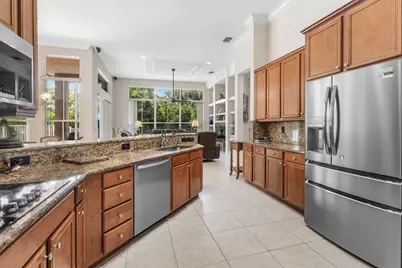 911 Forest Glen Lane, Wellington, FL 33414 - Photo 4