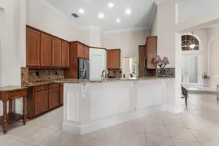 911 Forest Glen Ln, Wellington, FL 33414 - Photo 6