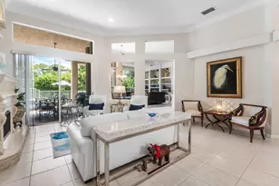 911 Forest Glen Ln, Wellington, FL 33414 - Photo 10
