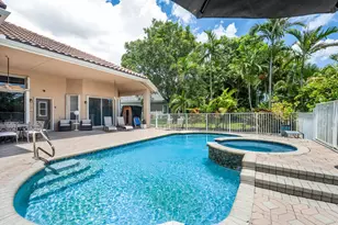 911 Forest Glen Ln, Wellington, FL 33414 - Photo 28