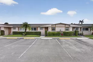 2703 Dudley Dr W, West Palm Beach, FL 33415 - Photo 2