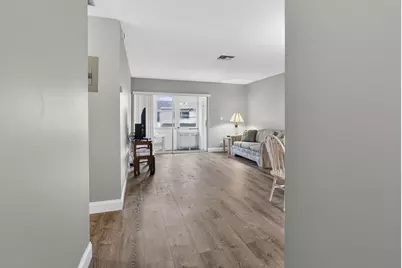2703 Dudley Drive W #H, West Palm Beach, FL 33415 - Photo 6
