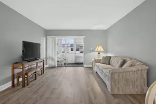 2703 Dudley Dr W, West Palm Beach, FL 33415 - Photo 12