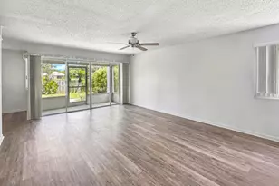 5717 Deer Run Dr, Fort Pierce, FL 34951 - Photo 4