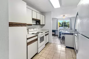 5717 Deer Run Dr, Fort Pierce, FL 34951 - Photo 8