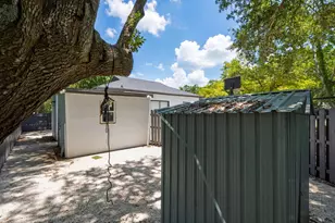 12980 NE 10th Ave, North Miami, FL 33161 - Photo 26
