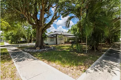 12980 NE 10th Avenue, North Miami, FL 33161 - Photo 28