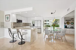 215 N Birch Rd, Fort Lauderdale, FL 33304 - Photo 8