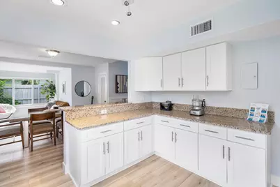 233 Lake Terrace, Delray Beach, FL 33444 - Photo 14