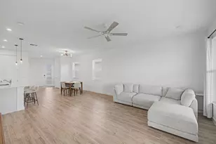 9140 SW Remy Ln, Port Saint Lucie, FL 34987 - Photo 6