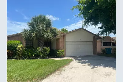 7 Islington Place, Boynton Beach, FL 33426 - Photo 2