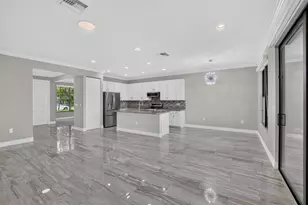 8095 Ironstone Dr, Delray Beach, FL 33446 - Photo 12