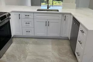 7321 Amberly Ln, Delray Beach, FL 33446 - Photo 2