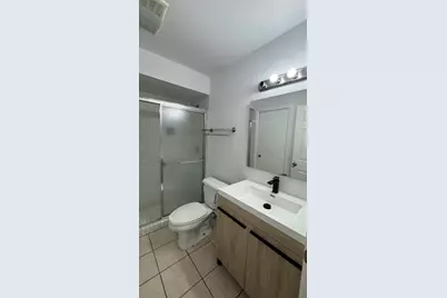 802 Saint Andrews Road #15, Hollywood, FL 33021 - Photo 10