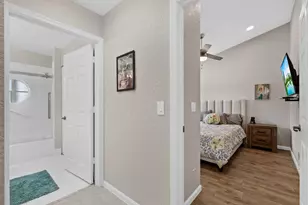 8050 Aberdeen Dr, Boynton Beach, FL 33472 - Photo 26