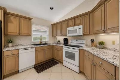 9576 Taormina Street, Lake Worth, FL 33467 - Photo 4
