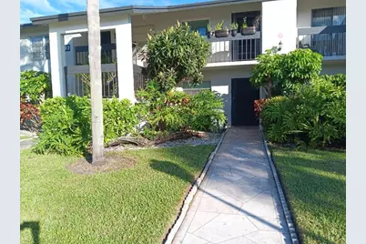 13283 Pineapple Palm Court #B, Delray Beach, FL 33484 - Photo 2