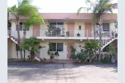 912 NE 17th Court #4, Fort Lauderdale, FL 33305 - Photo 1