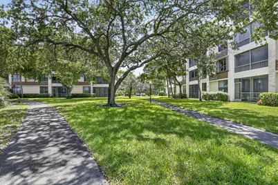 7500 NW 1st Court #302-3, Plantation, FL 33317 - Photo 36