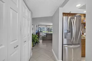 8360 Sands Point Blvd, Tamarac, FL 33321 - Photo 6
