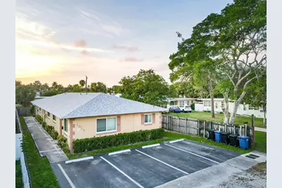 1025 NE 17th Avenue #1, Fort Lauderdale, FL 33304 - Photo 1