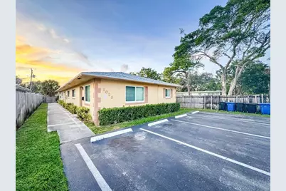 1025 NE 17th Avenue #1, Fort Lauderdale, FL 33304 - Photo 16