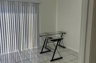 4379 Woodstock Dr, West Palm Beach, FL 33409 - Photo 14