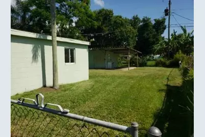 364 Johnston Street, Fort Pierce, FL 34982 - Photo 8